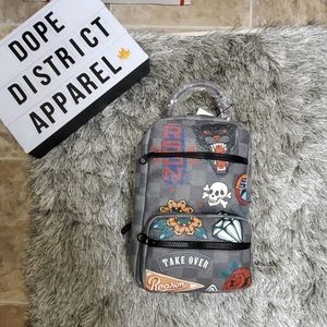 ❗❗NWT shoulder bag